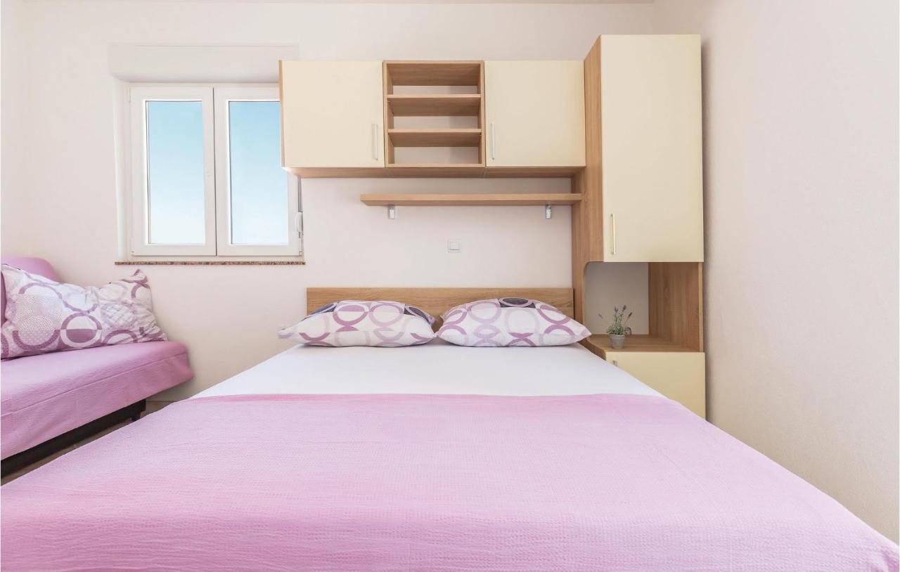 Beautiful Apartment In Krvavica With Kitchen 外观 照片